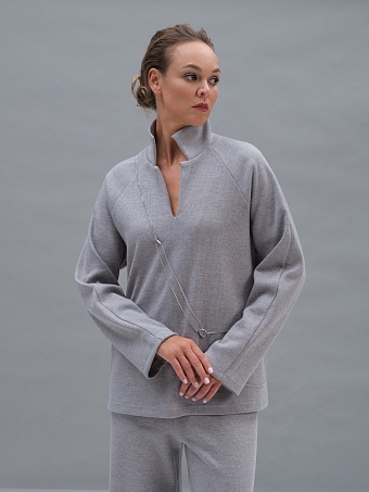 Серый трикотажный лонгслив-поло