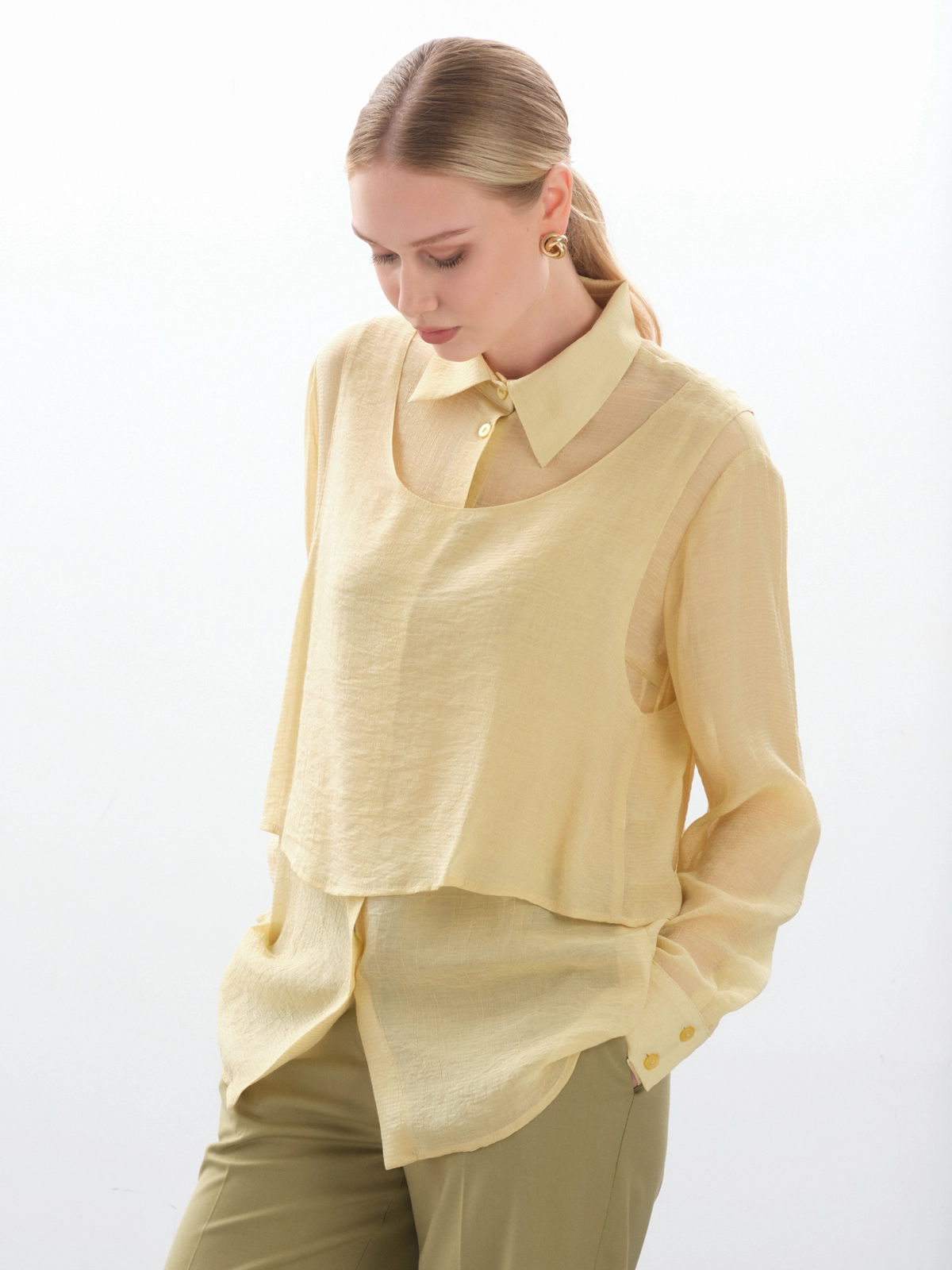 блузка женская, купить блузку женскую, блузка с длинным рукавом, нарядная блузка, желтая блузка, офисная блузка, рубашка женская, блузка женская классическая, блузка свободного кроя, полупрозрачная блузка, блузка из шифона, двойная блузка, необычная блузка, лимонная блузка, блузка под пиджак, деловая блузка, праздничная блузка, летняя блузка, блузка на пуговицах, двухслойная блузка женская, купить желтую блузку с длинным рукавом, блузка из жатой ткани, дизайнерская блузка, блузка на пуговицах с воротником, с чем носить желтую блузку, рубашка женская желтая, блузка для офиса нарядная, ванильная блузка, блузка топ двойная, прозрачная блузка с топом, блузка из вискозы желтая, стильная офисная блузка, блузка свободная с длинным рукавом, банановая блузка, светло-желтая блузка, блузка с отложным воротником, блузка на корпоратив, вечерняя блузка, легкая блузка, воздушная блузка, блузка женская классическая, блузка свободного кроя, полупрозрачная блузка, блузка из шифона,
двойная блузка, необычная блузка, лимонная блузка, блузка под пиджак, двухслойная блузка женская, купить желтую блузку с длинным рукавом, блузка из жатой ткани, дизайнерская блузка, блузка на пуговицах с воротником, с чем носить желтую блузку, 
рубашка женская желтая, блузка для офиса нарядная, ванильная блузка