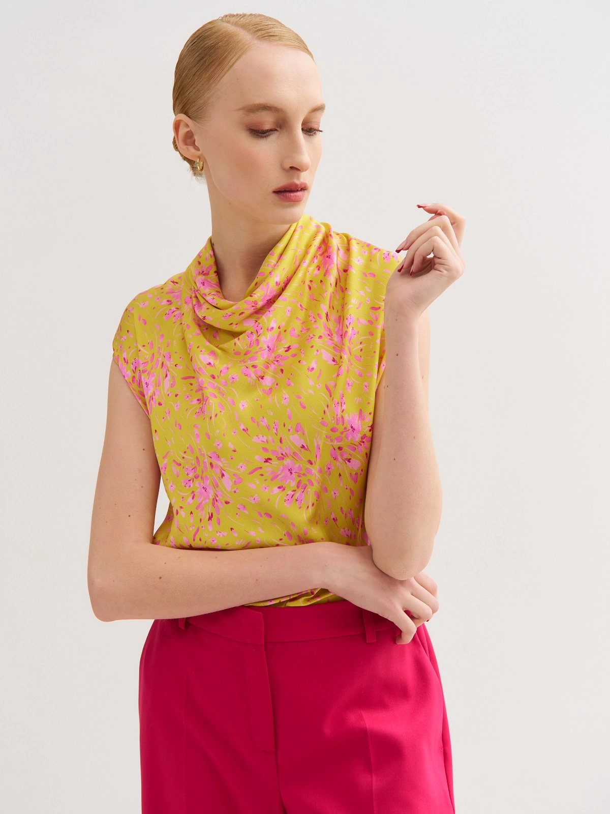 Топ с цветочным принтом