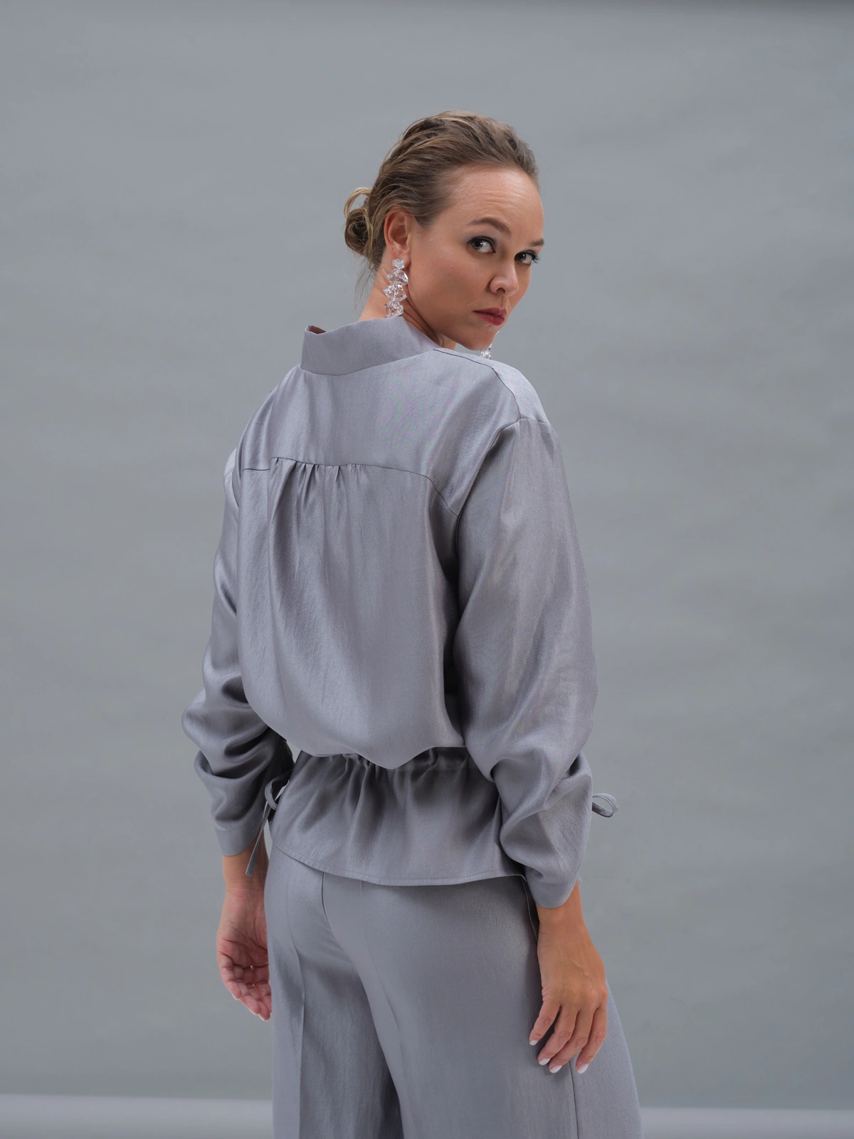 Серебряный бомбер на кулиске Selene