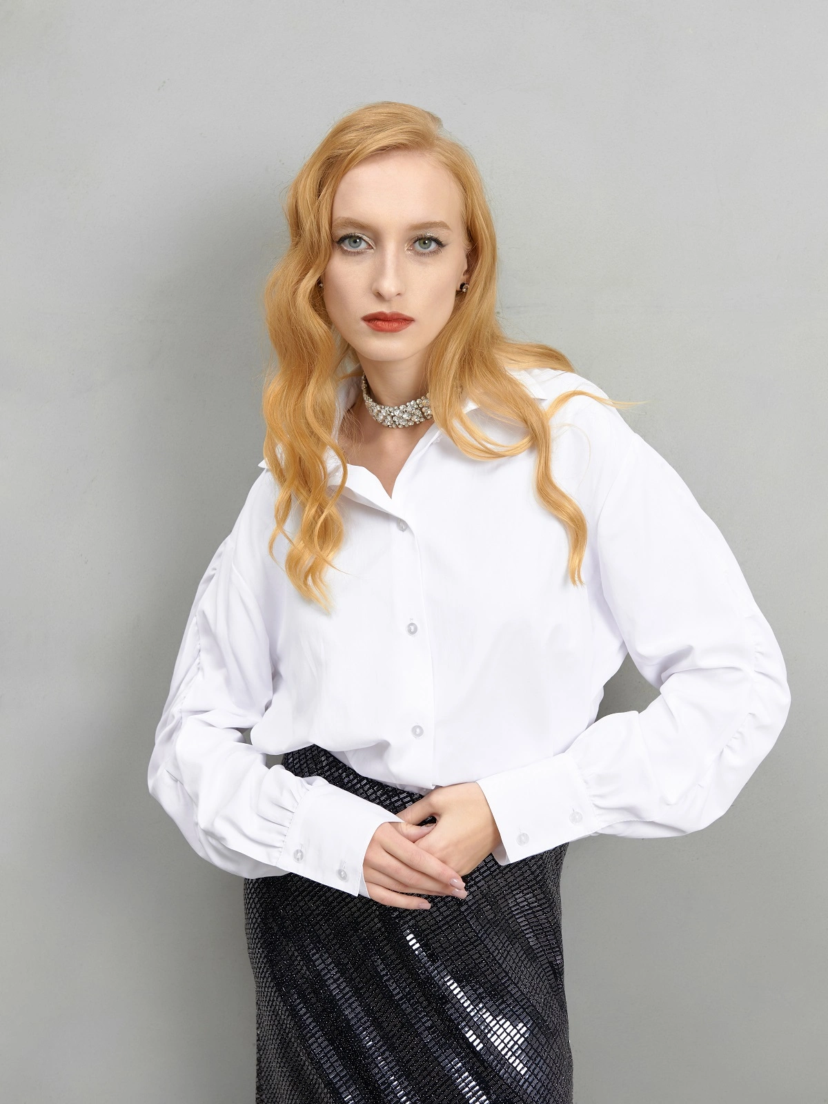 Рубашка оверсайз со сборкой на рукавах