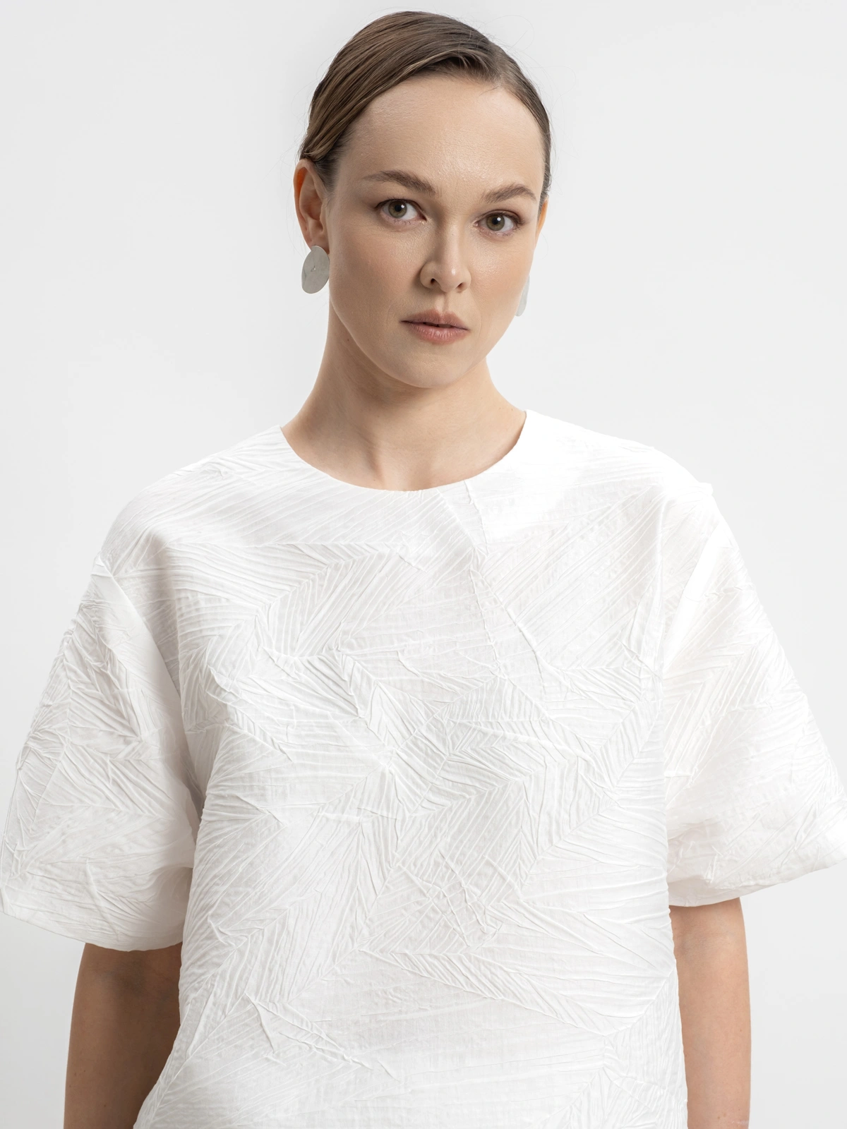 Белая блуза из жатой ткани