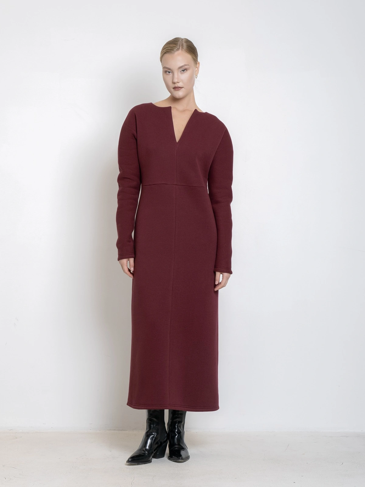 Платье из футера в оттенке бургунди