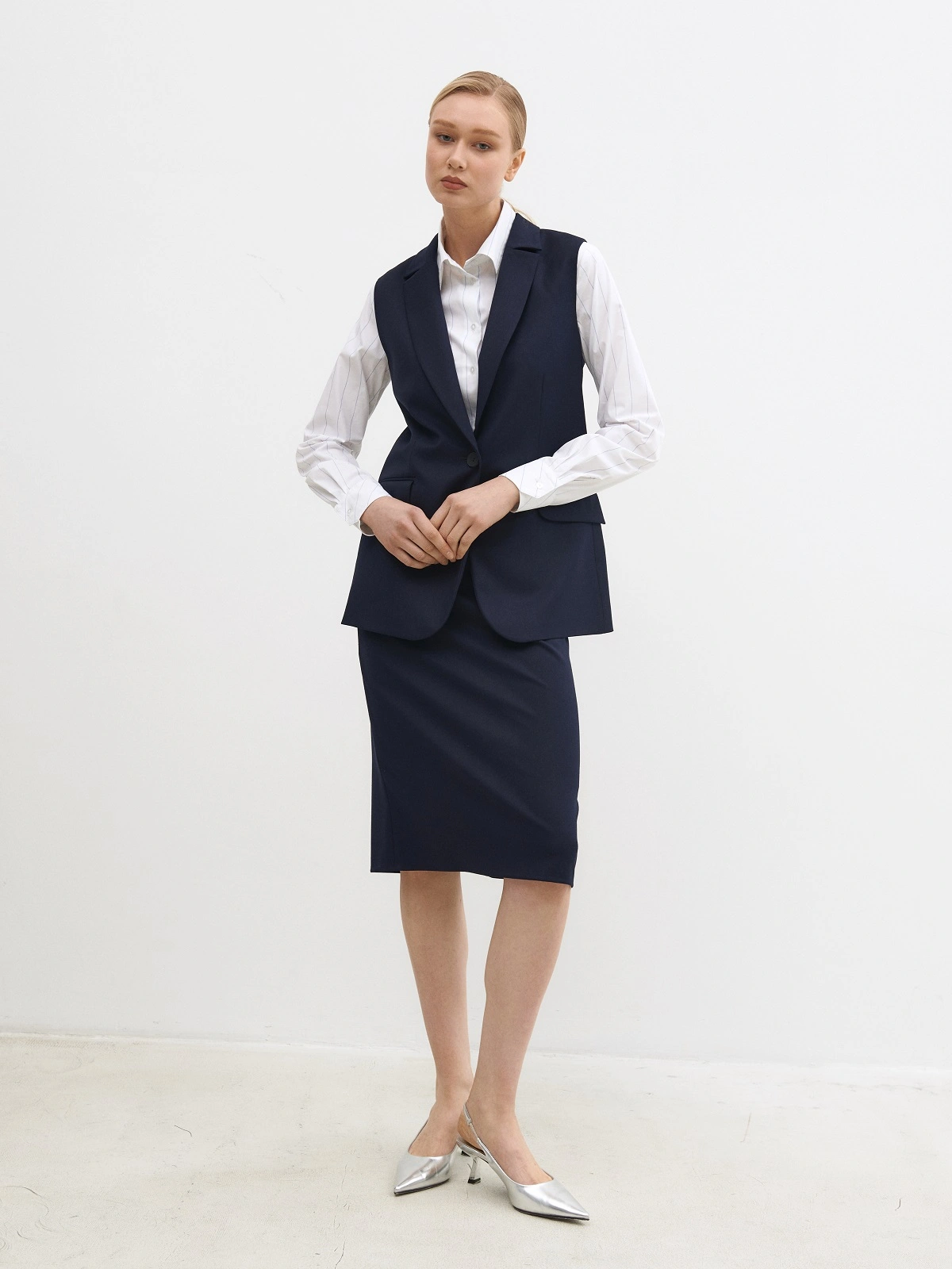 Синяя базовая юбка