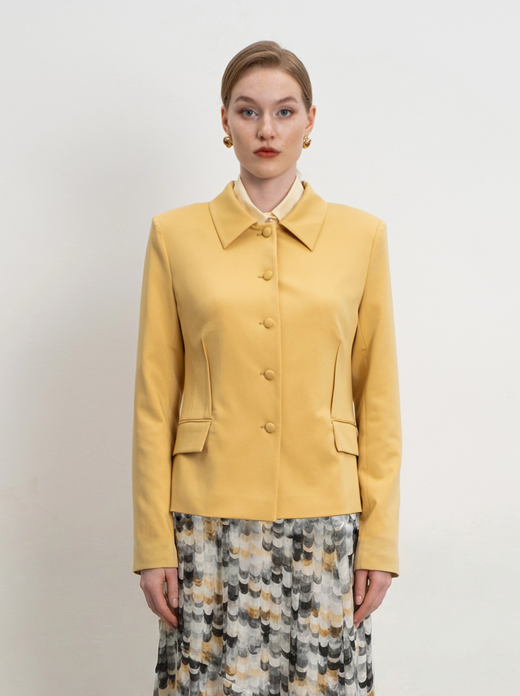 Горчичный укороченный жакет