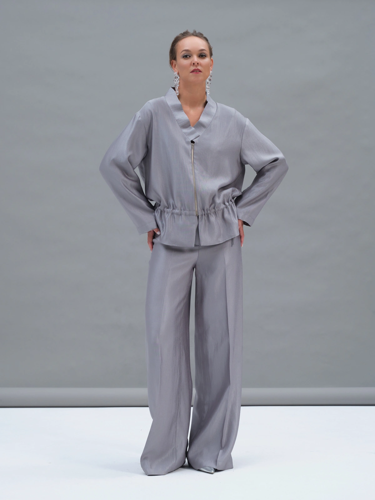 Серебряный бомбер на кулиске Selene