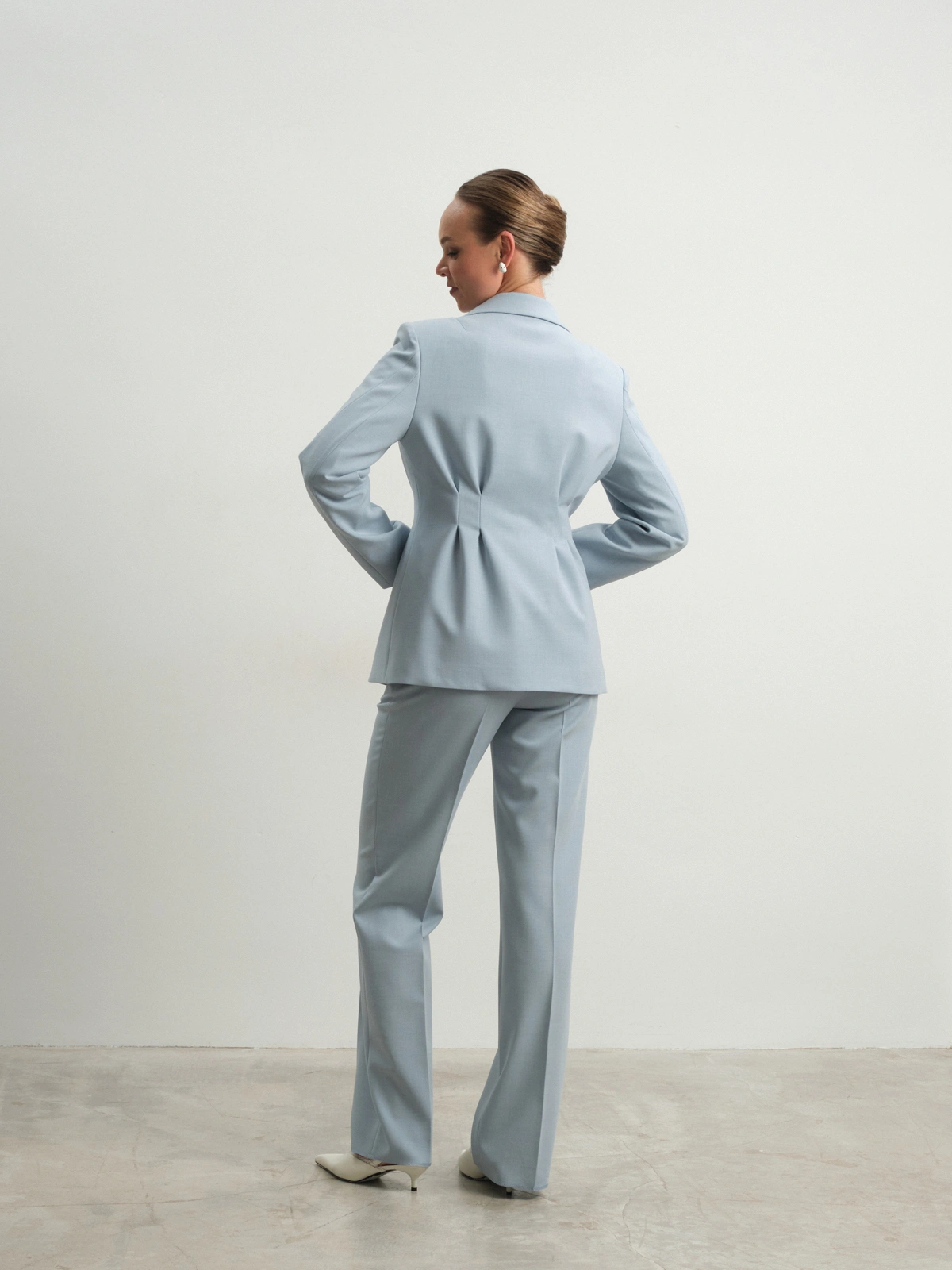 Голубые прямые брюки Allure