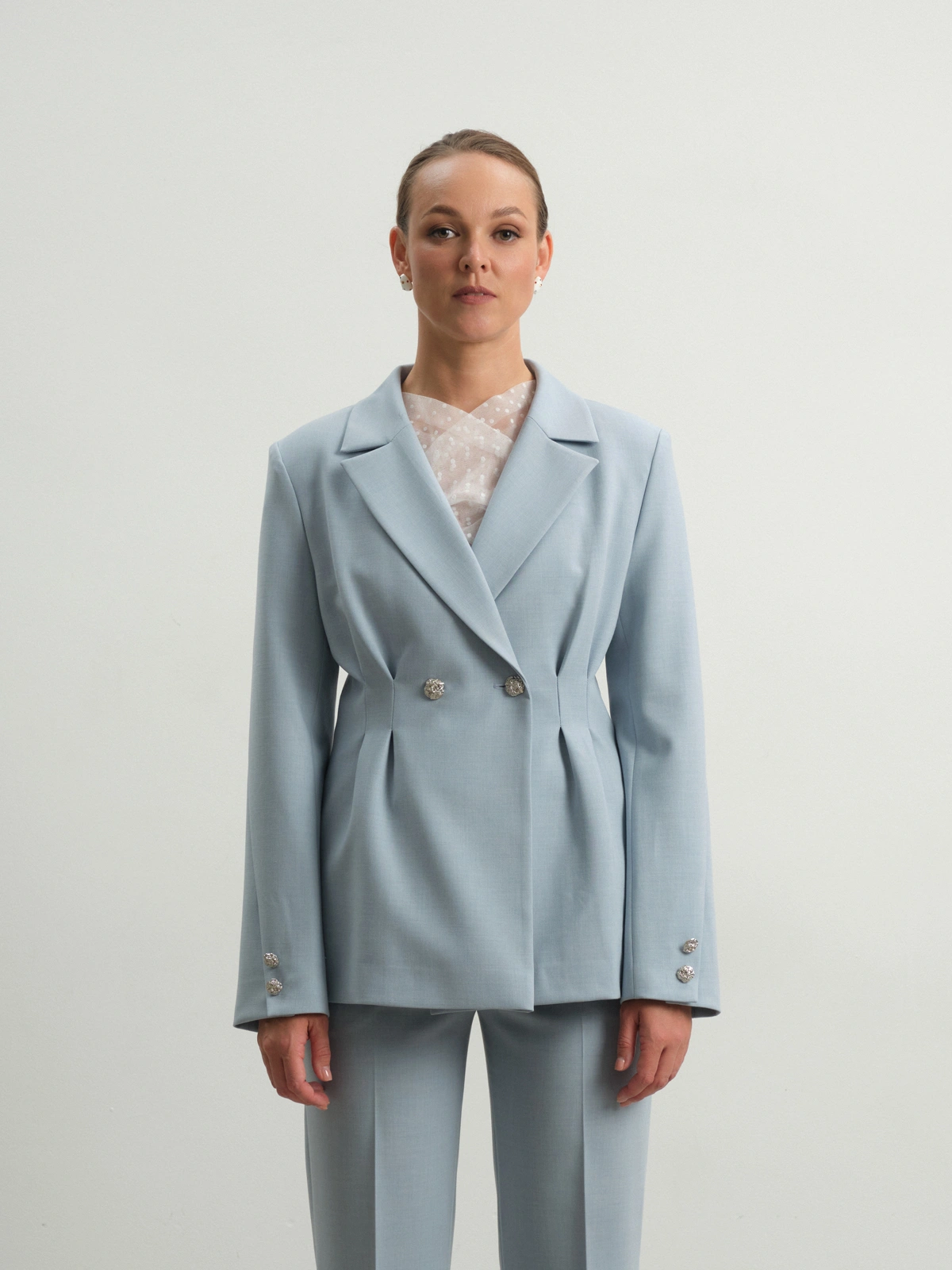 Голубой приталенный жакет Allure
