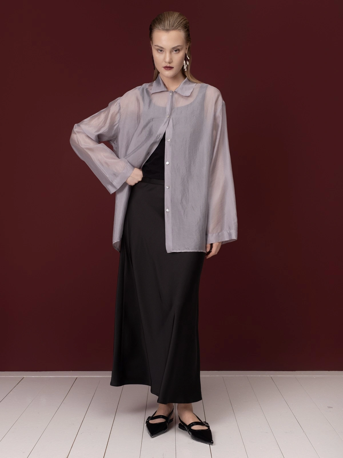 Черная атласная юбка Hecate