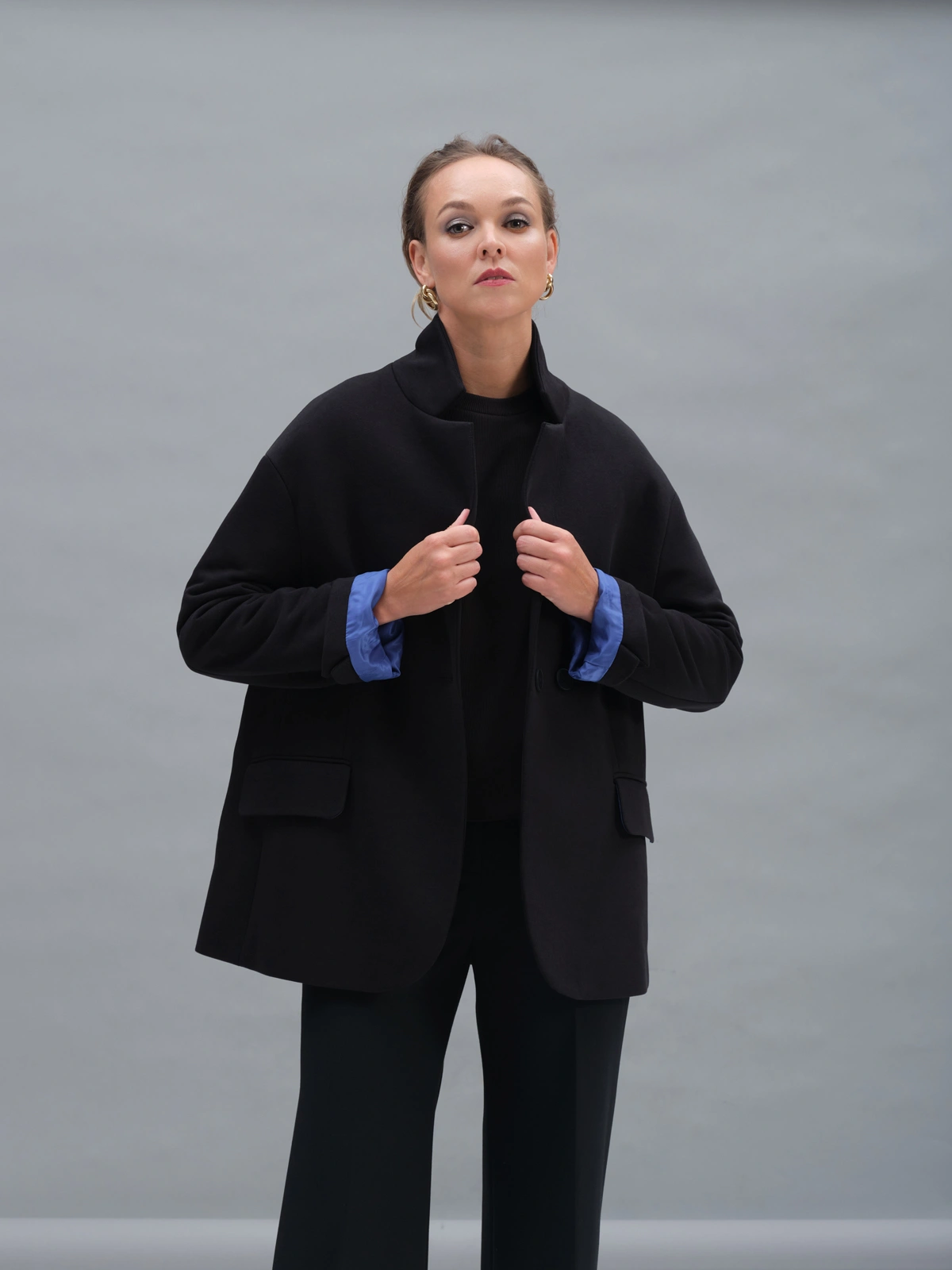 Черный жакет из футера