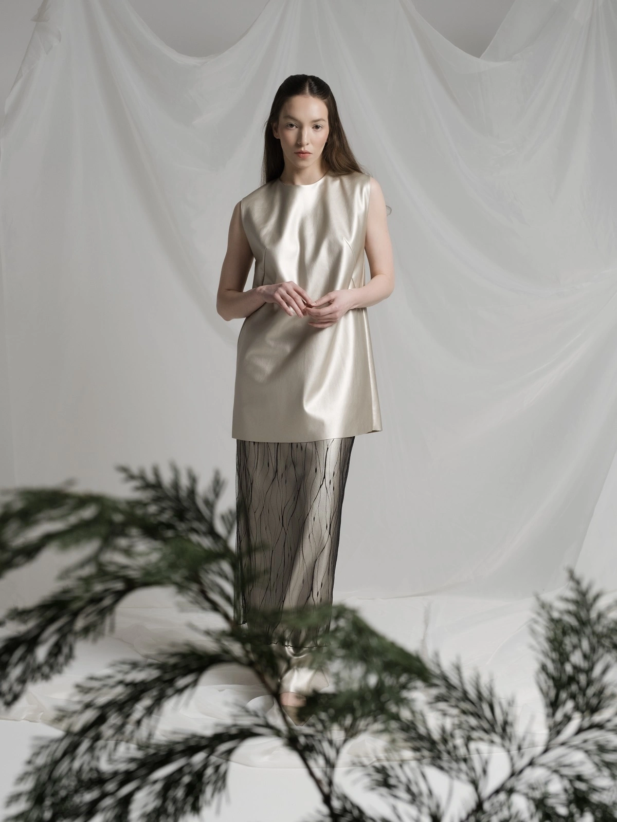 Золотой топ из экокожи