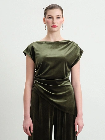 Бархатный топ с драпировкой Shizen