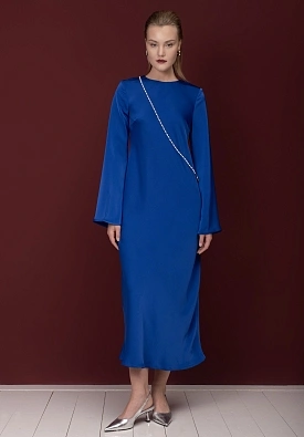 Синее сатиновое платье