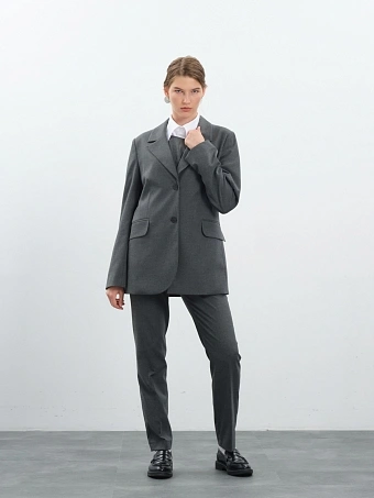 Серые зауженные брюки